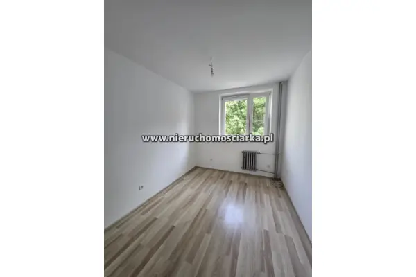 wodzisławski, Wodzisław Śląski, M4 Wodzisław Śląski 1 Maja, skrajny blok